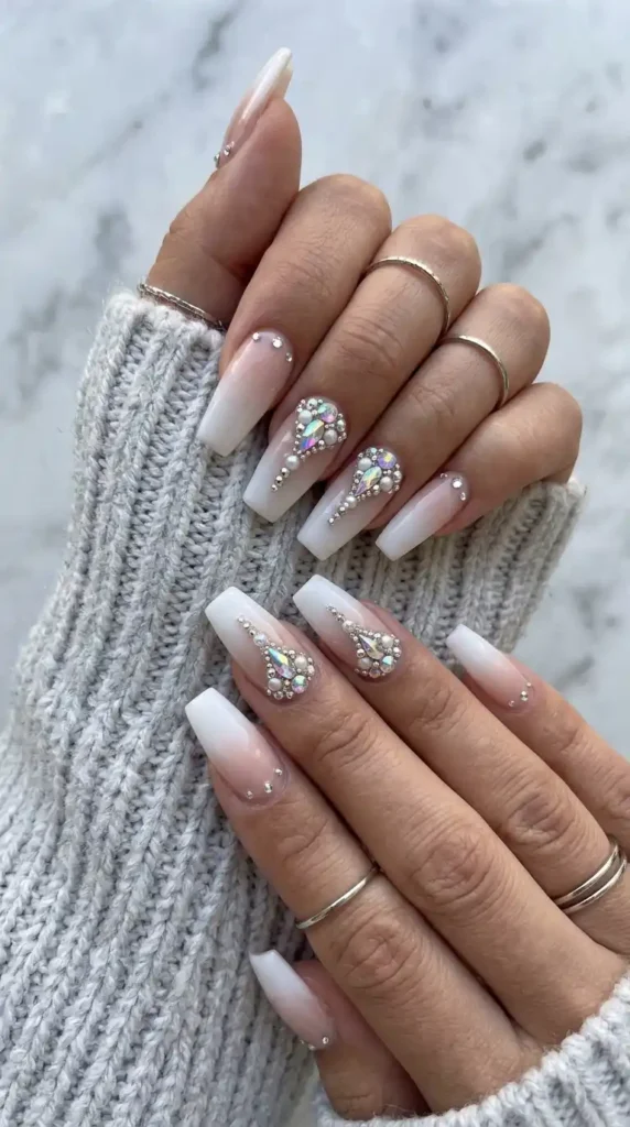 rhinestone-acrylic-nails